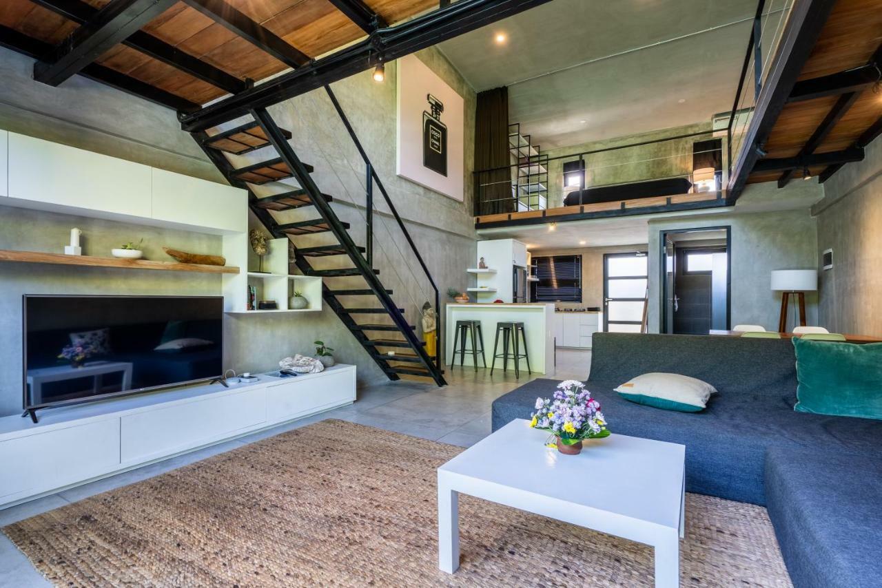 Berawa Lofts Apartment Canggu  Bagian luar foto