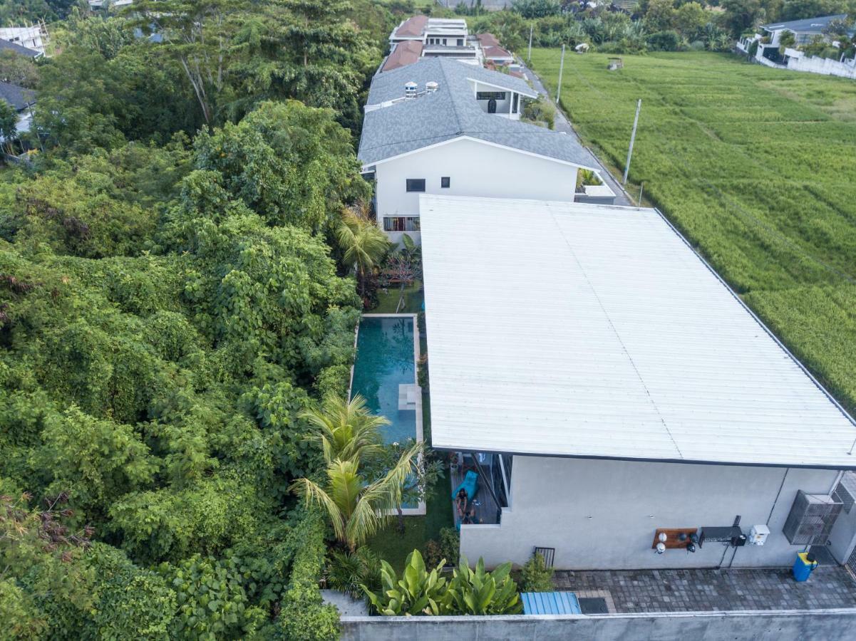 Berawa Lofts Apartment Canggu  Bagian luar foto